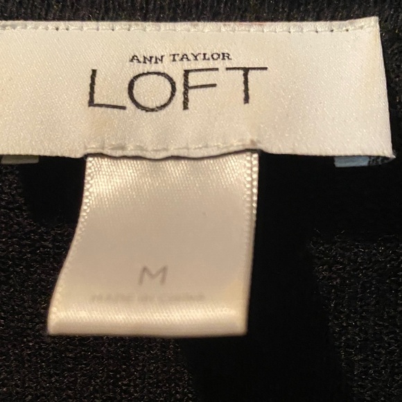 LOFT Black Ruffle V-Neck Cardigan, Snap Closure, small hole - Picture 2 of 6